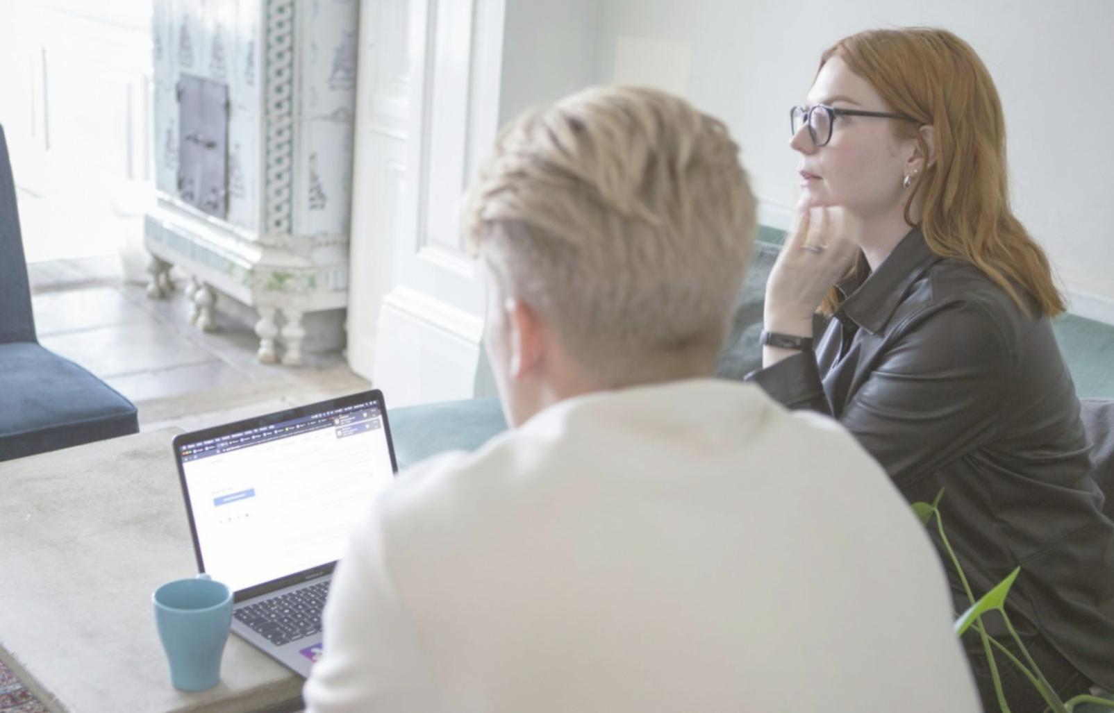 Auszeichnungen und Zertifikate von zentivolo für exzellente Finanzbildung